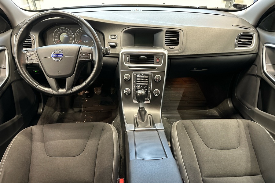 Volvo V60 vaihtoauto