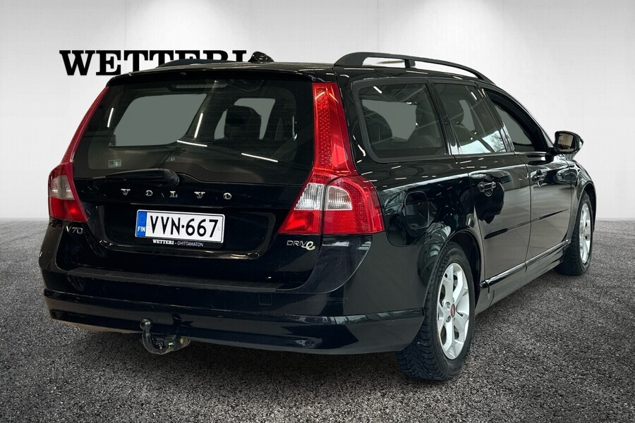 Volvo V70 vaihtoauto