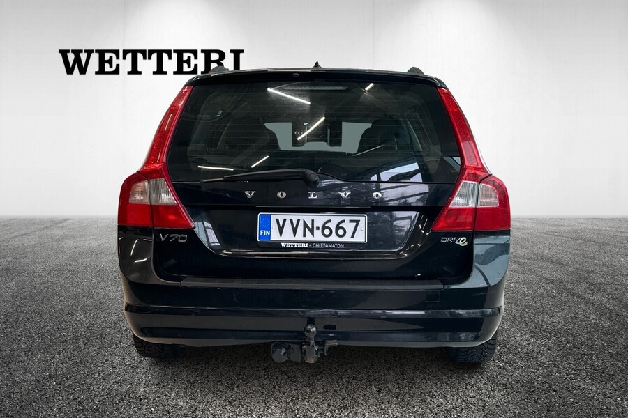 Volvo V70 vaihtoauto