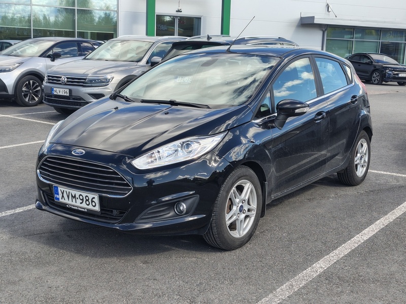 Ford Fiesta vaihtoauto