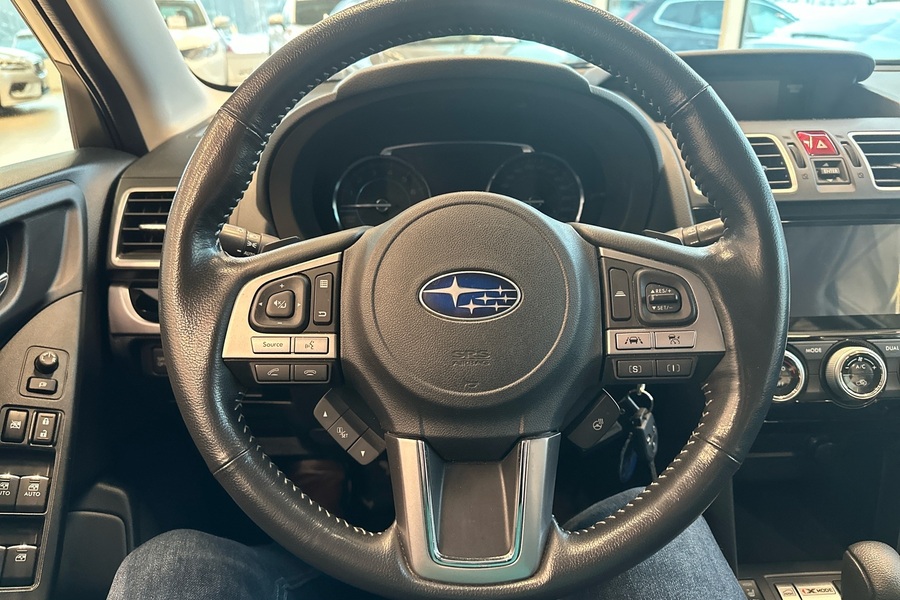 Subaru Forester vaihtoauto