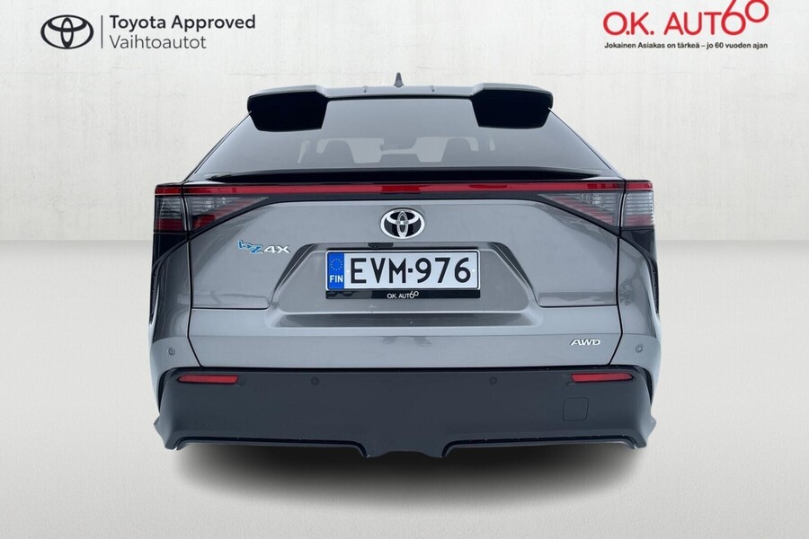 Toyota bZ4X vaihtoauto