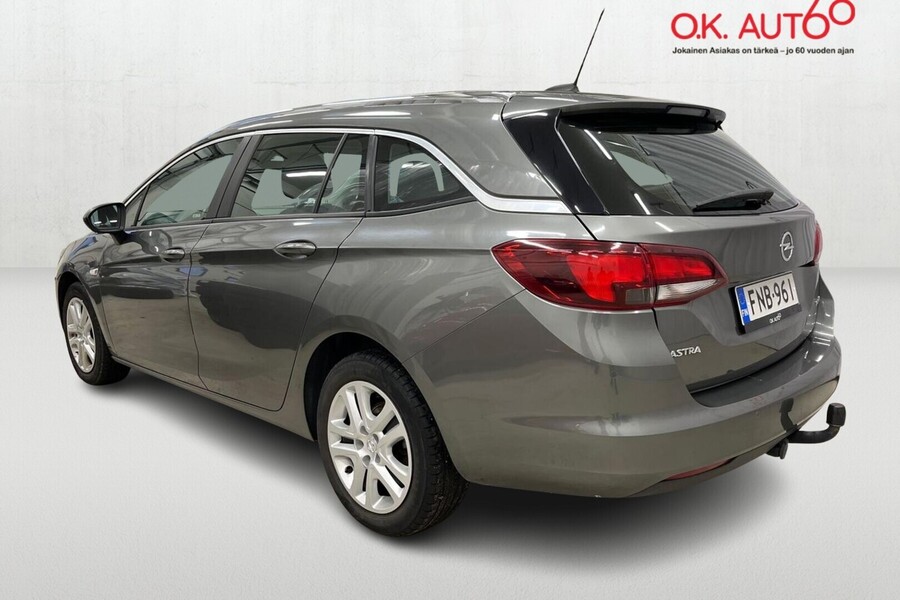 Opel Astra vaihtoauto