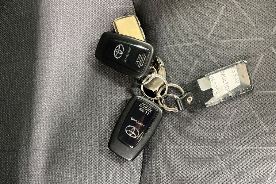 Toyota RAV4 vaihtoauto