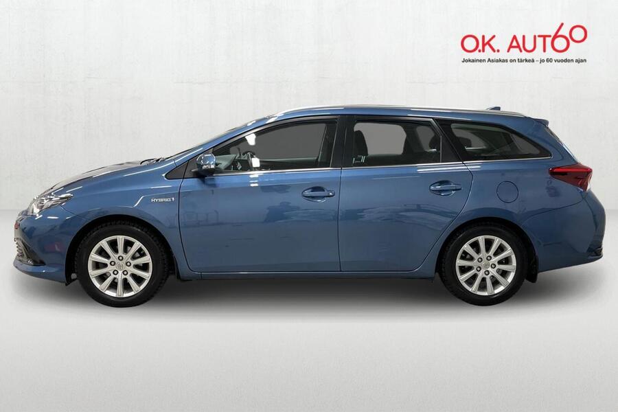 Toyota Auris vaihtoauto