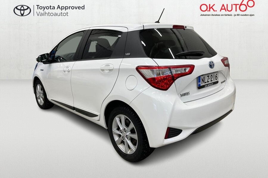 Toyota Yaris vaihtoauto