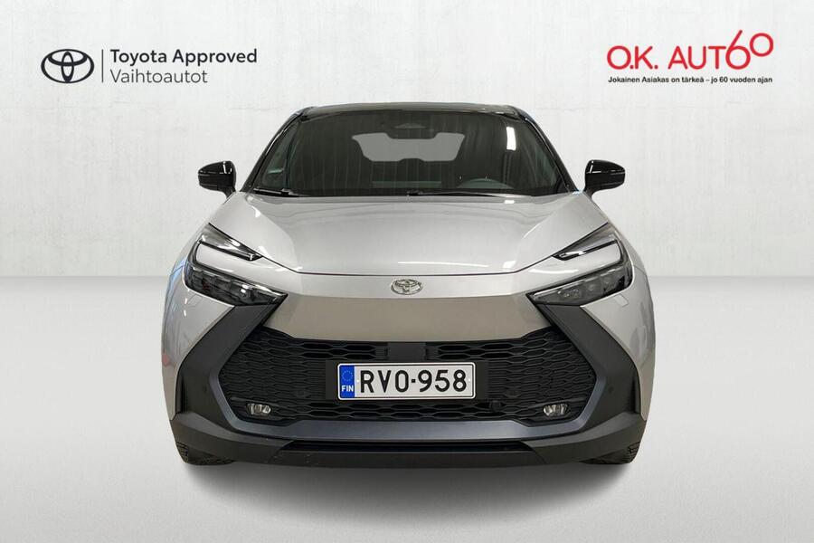 Toyota C-HR vaihtoauto