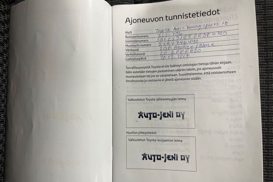 Toyota Auris vaihtoauto