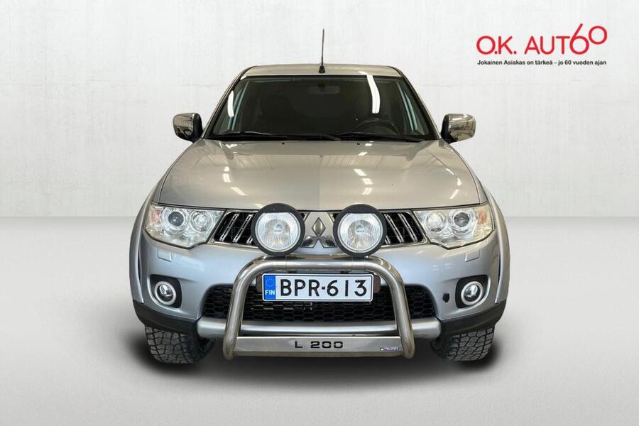 Mitsubishi L200 vaihtoauto