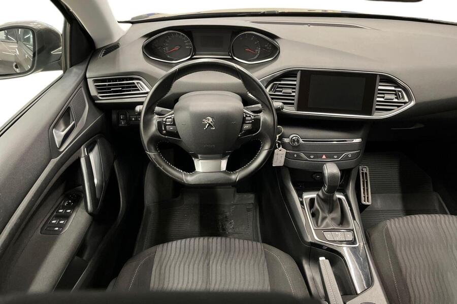 Peugeot 308 vaihtoauto