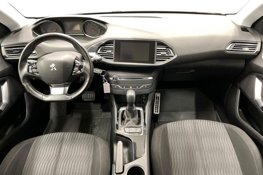 Peugeot 308 vaihtoauto