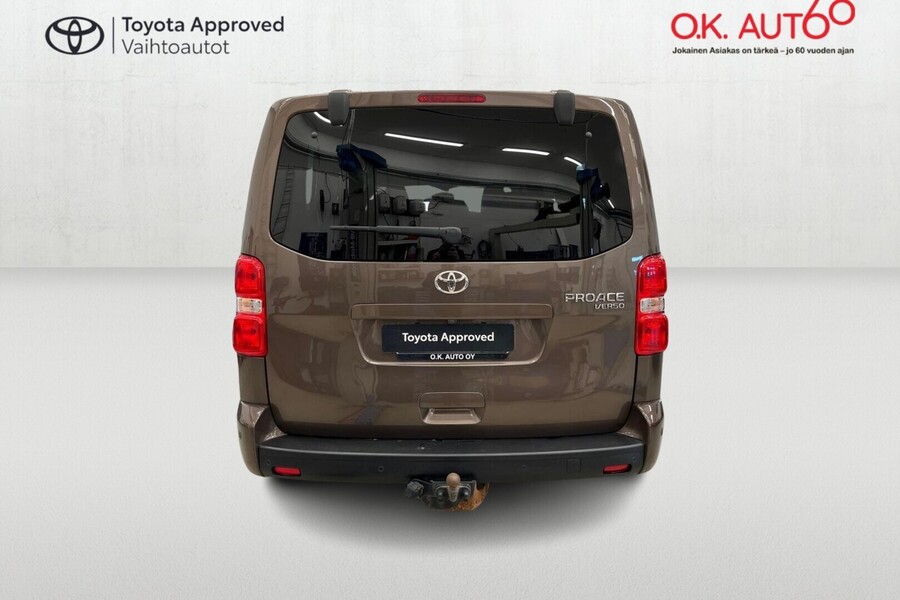 Toyota Proace Verso vaihtoauto