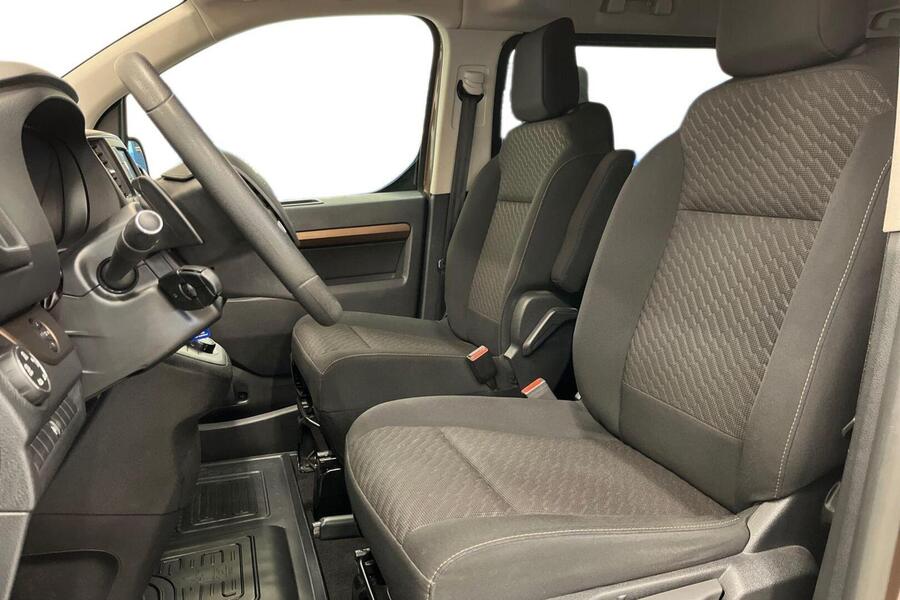 Toyota Proace Verso vaihtoauto