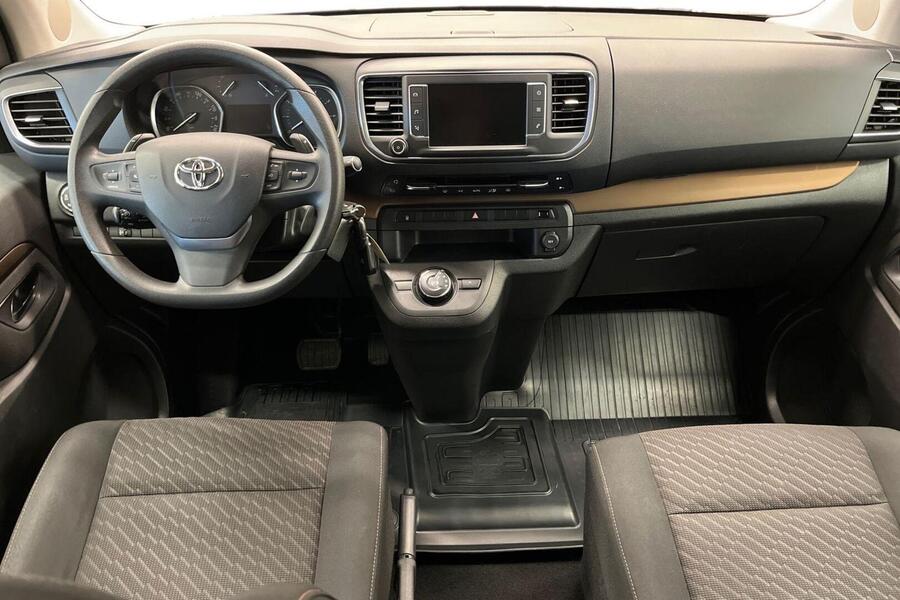 Toyota Proace Verso vaihtoauto