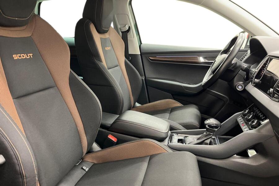 Skoda Karoq vaihtoauto