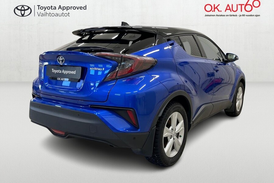 Toyota C-HR vaihtoauto