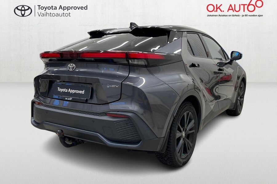 Toyota C-HR vaihtoauto