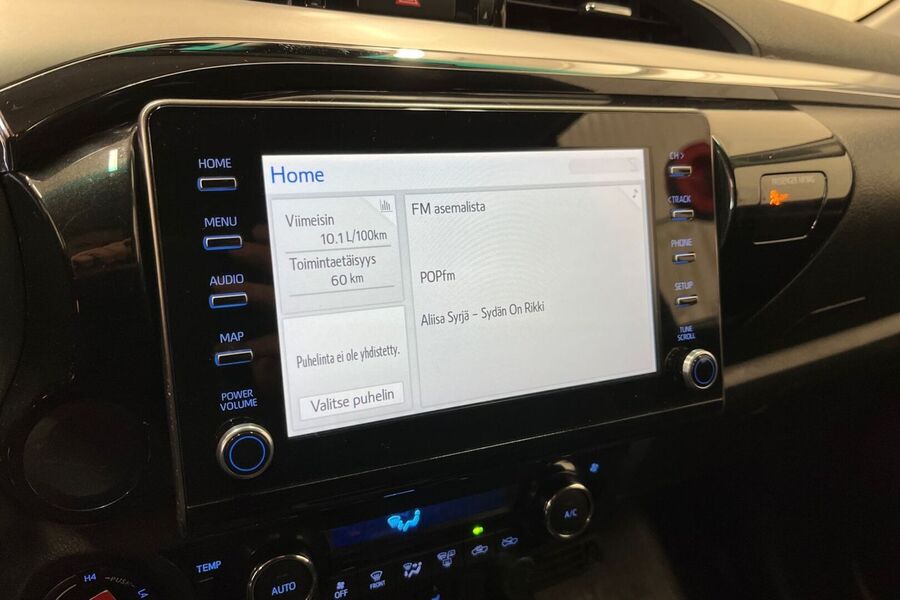 Toyota Hilux vaihtoauto