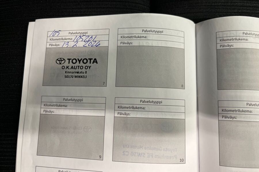 Toyota Hilux vaihtoauto