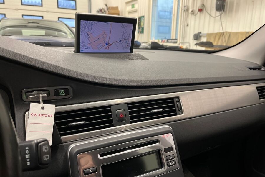 Volvo V70 vaihtoauto