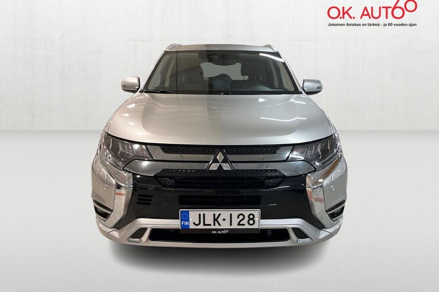 Mitsubishi Outlander PHEV vaihtoauto