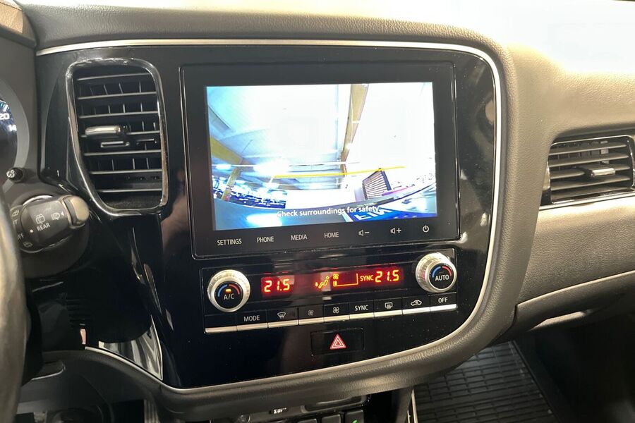 Mitsubishi Outlander PHEV vaihtoauto