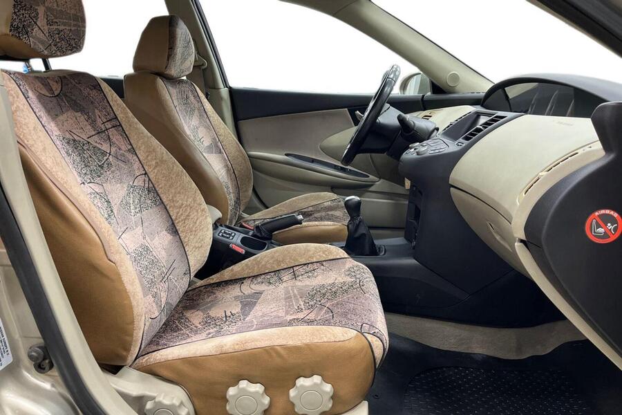 Nissan Primera vaihtoauto