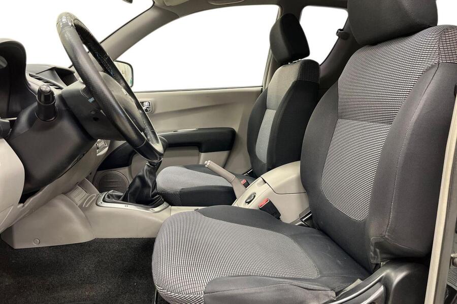 Mitsubishi L200 vaihtoauto