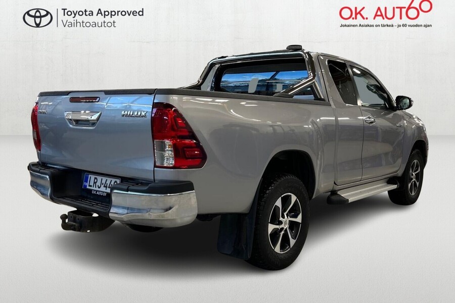 Toyota Hilux vaihtoauto