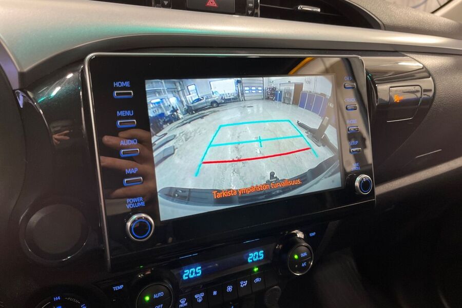 Toyota Hilux vaihtoauto