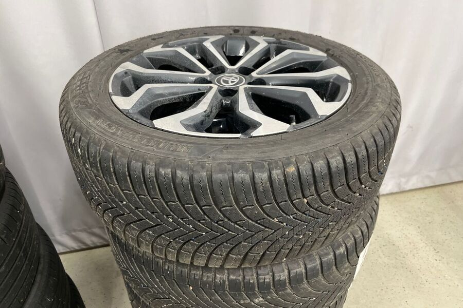 Toyota Yaris Cross vaihtoauto