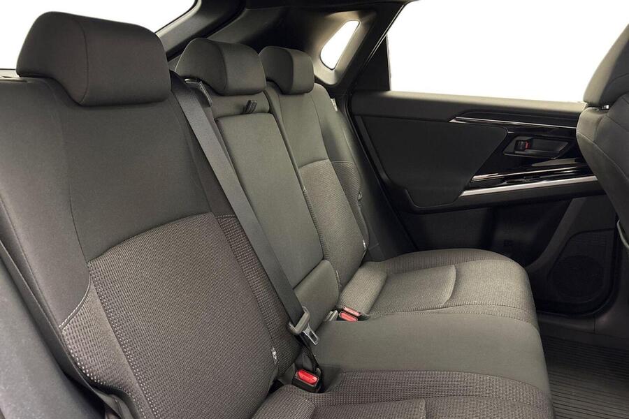 Toyota bZ4X vaihtoauto