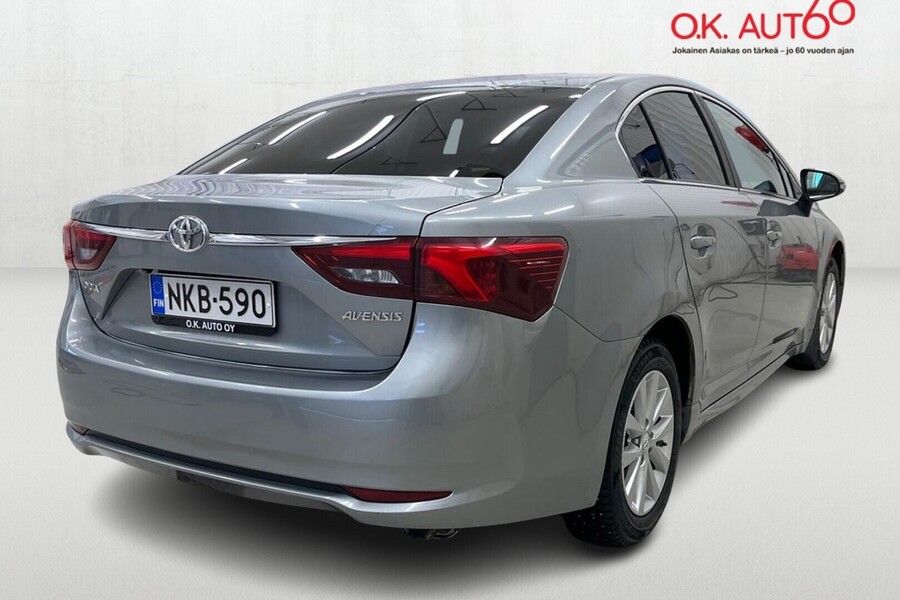 Toyota Avensis vaihtoauto