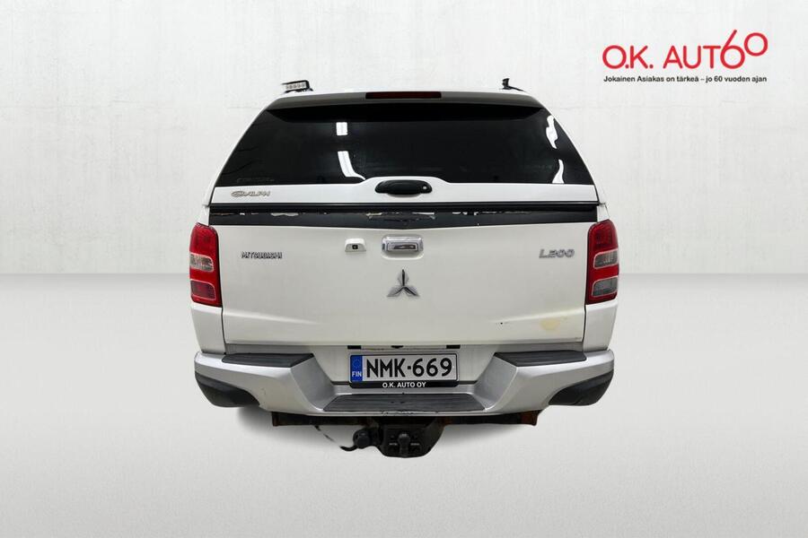 Mitsubishi L200 vaihtoauto