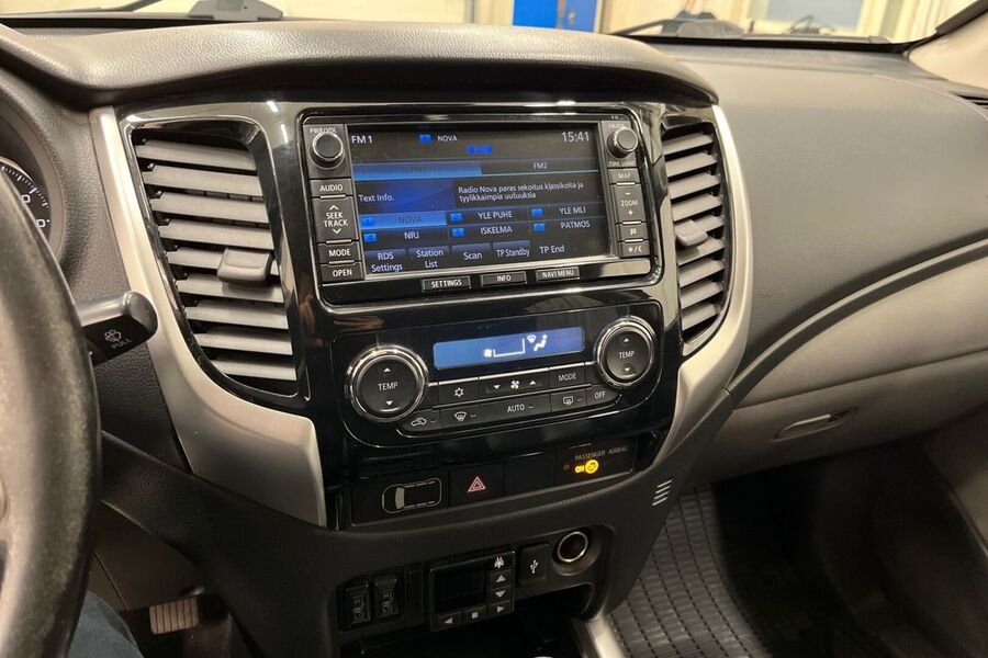 Mitsubishi L200 vaihtoauto