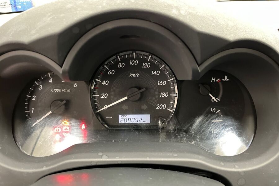 Toyota Hilux vaihtoauto