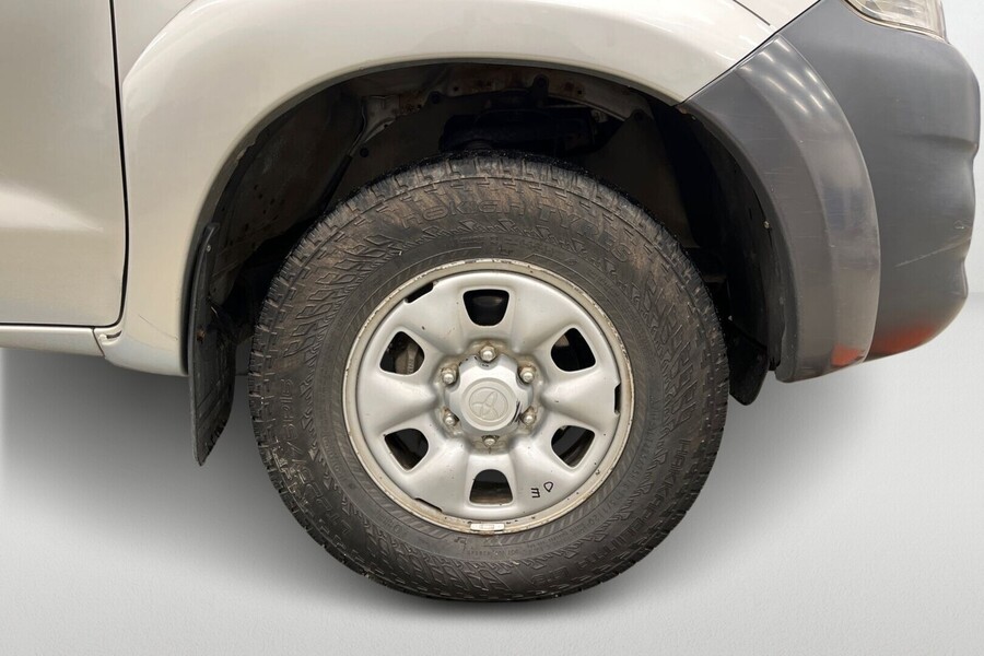 Toyota Hilux vaihtoauto