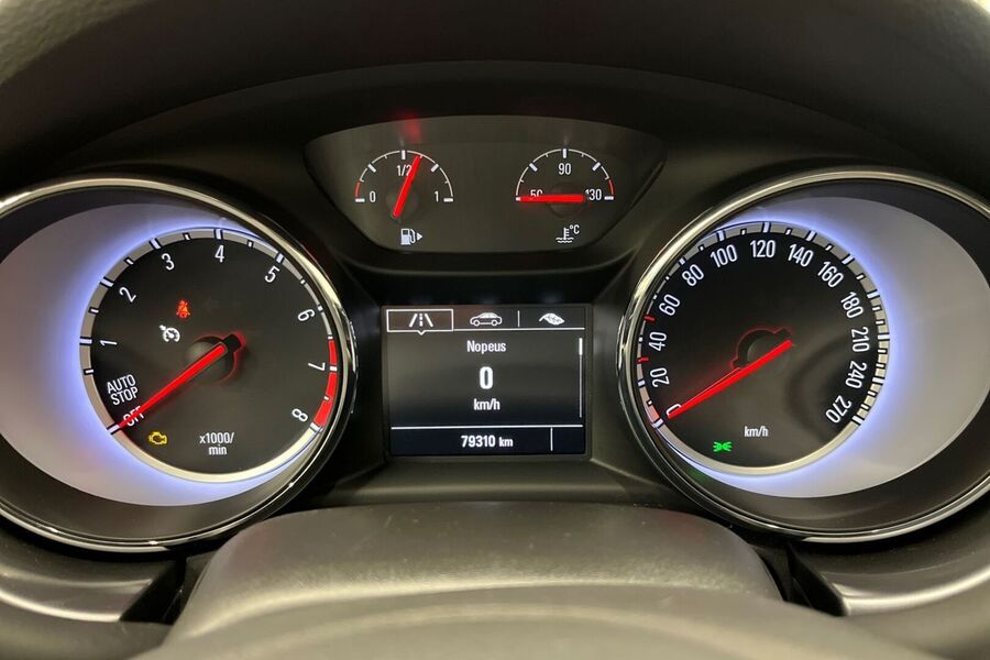 Opel Astra vaihtoauto