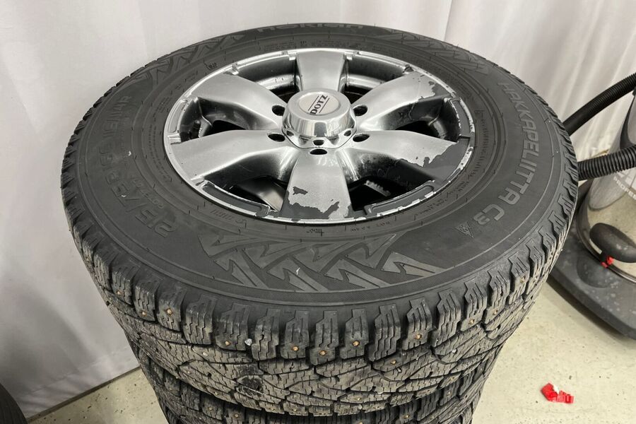 Mitsubishi L200 vaihtoauto