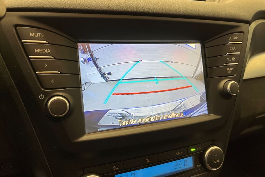 Toyota Avensis vaihtoauto