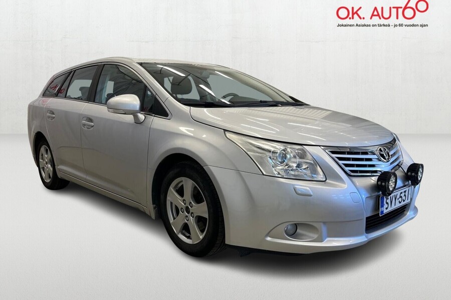 Toyota Avensis vaihtoauto