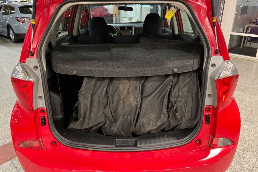 Toyota Verso-S vaihtoauto