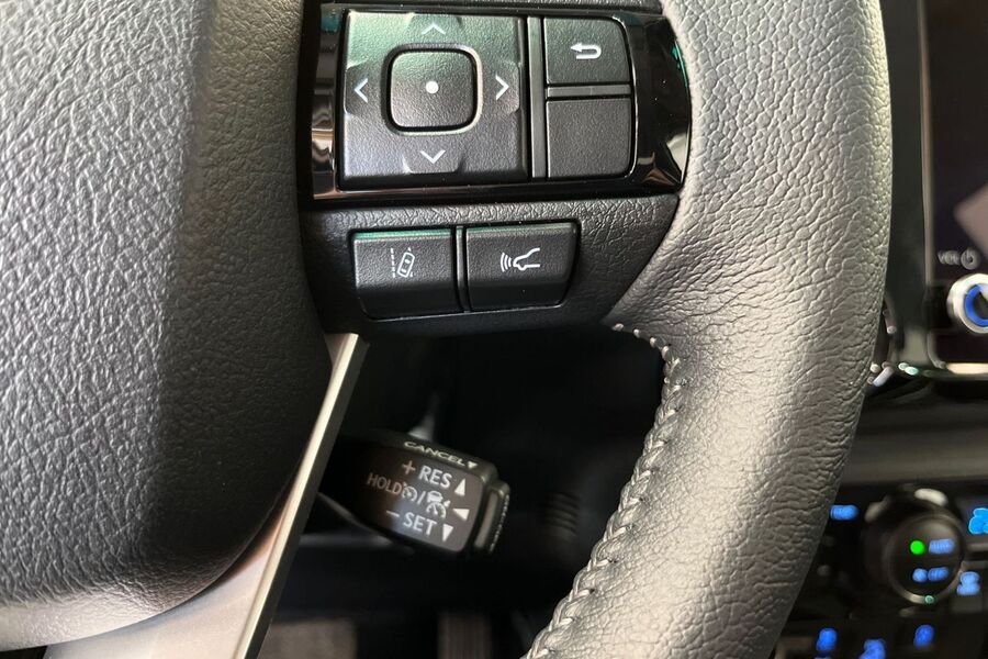 Toyota Hilux vaihtoauto