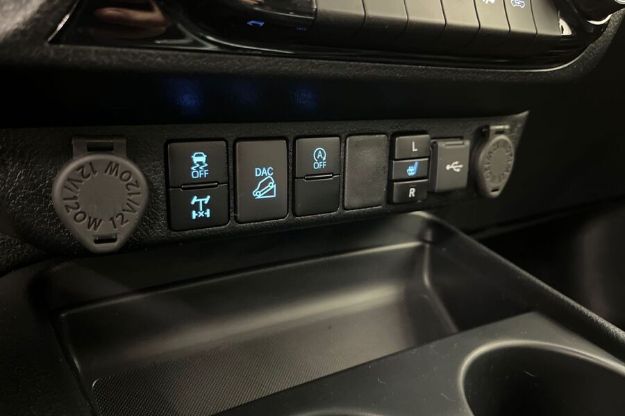 Toyota Hilux vaihtoauto