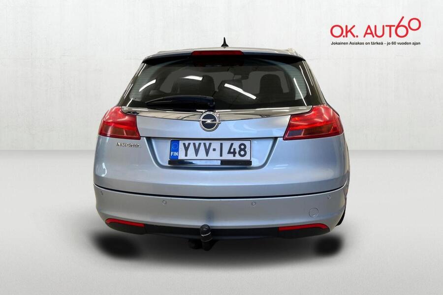 Opel Insignia vaihtoauto