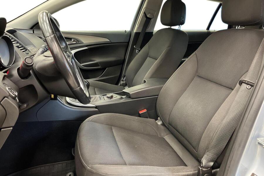 Opel Insignia vaihtoauto