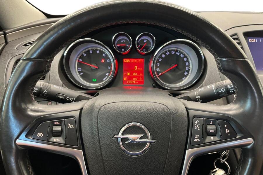 Opel Insignia vaihtoauto