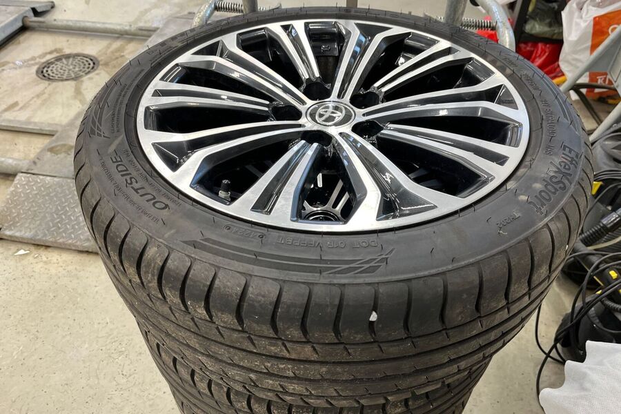 Toyota Corolla vaihtoauto