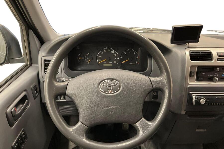 Toyota Hiace vaihtoauto