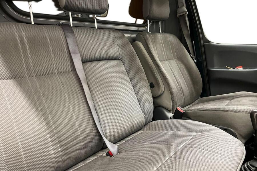 Toyota Hiace vaihtoauto